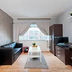 Victoria Studio